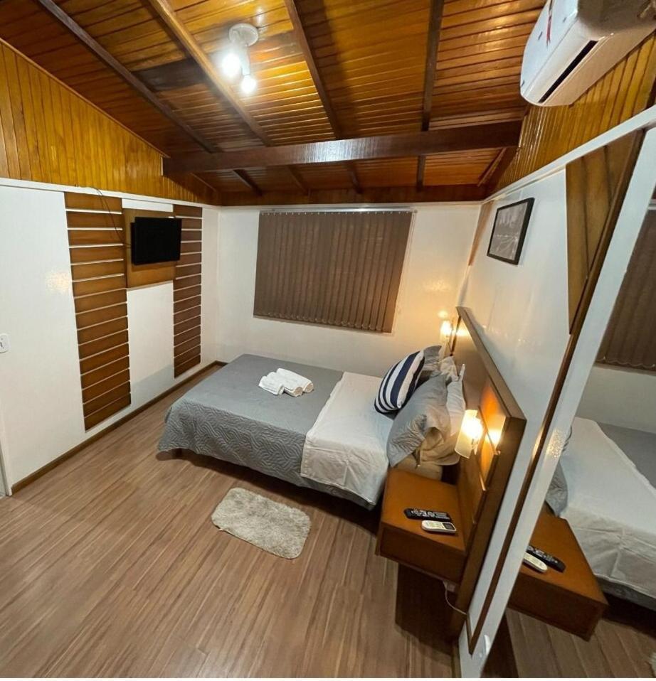 Suites 224 Canela Room photo